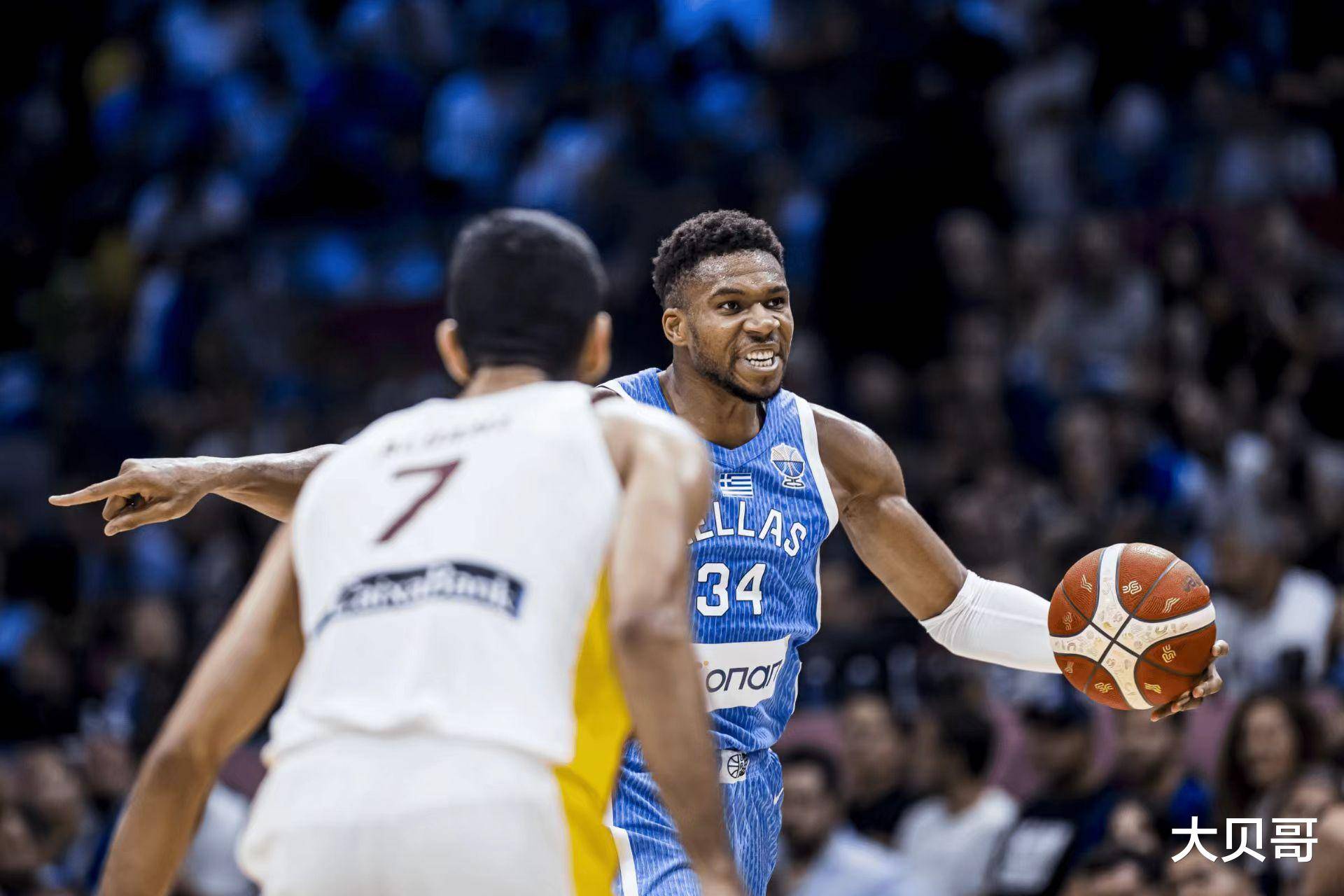 中国男篮绝地反击希腊男篮,约基奇关键制胜 中国男篮绝地反击希腊男篮,约基奇关键制胜