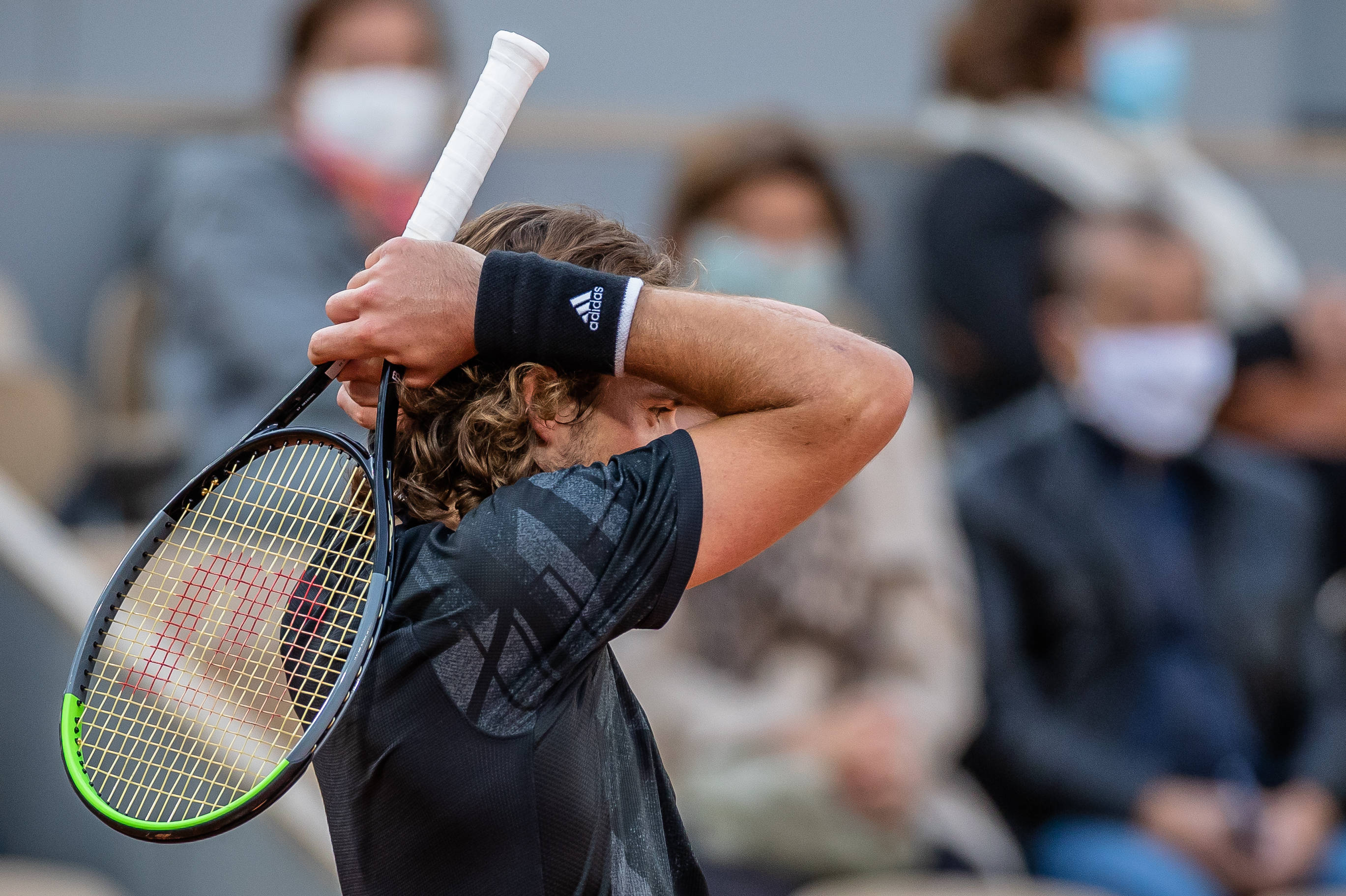 包含英国网球队强势世界网球队,西西帕斯完成帽子戏法的词条 包含英国网球队强势世界网球队,西西帕斯完成帽子戏法的词条