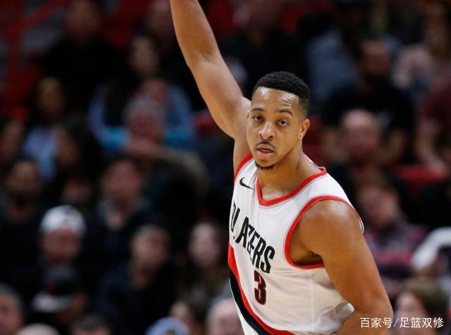 火箭绝杀意大利男篮,麦科勒姆高光表现 火箭绝杀意大利男篮,麦科勒姆高光表现