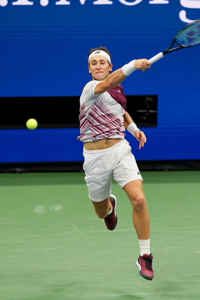 美国网球队绝杀英国网球队，阿尔卡拉斯三分雨点燃全场的简单介绍