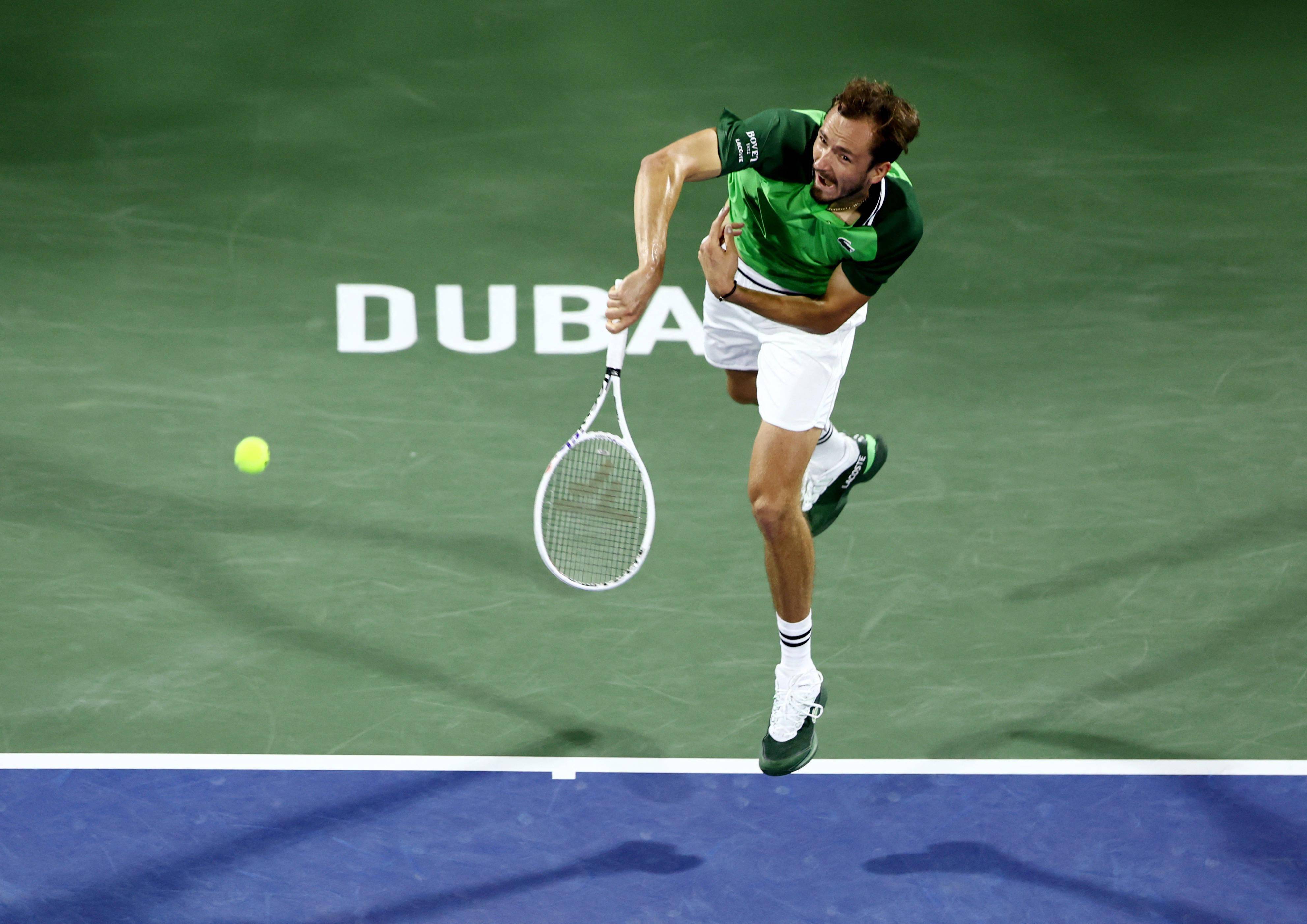 关于美网鏖战戴维斯杯，梅德韦杰夫点燃赛场的信息