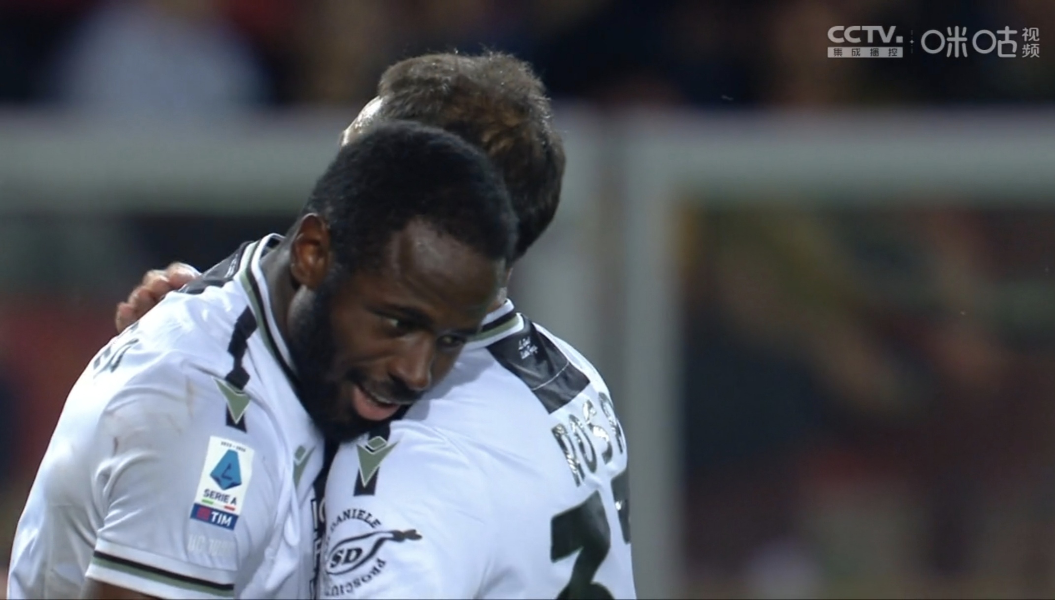 欧洲强队陷入低迷,球迷忧心重重 欧洲强队陷入低迷,球迷忧心重重