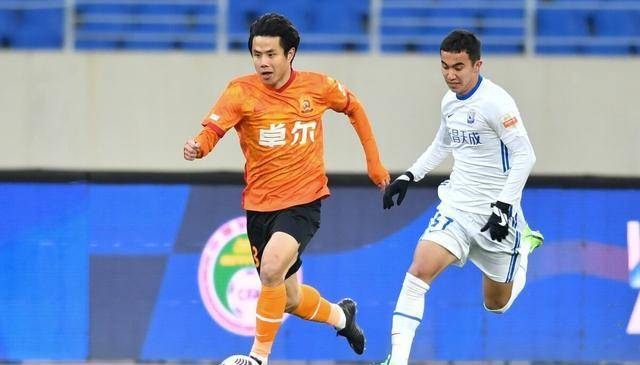 关于转会窗口春季开启，球队内矛盾浮出水面的信息