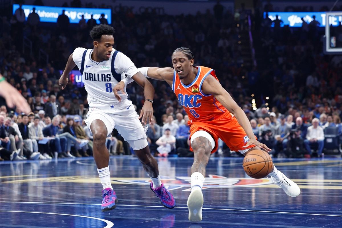 威廉姆斯横扫阿斯顿马丁，塞恩斯状态火热的简单介绍