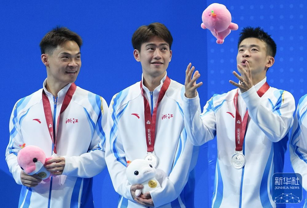 丹麦队鏖战马来西亚队，郑思维关键制胜的简单介绍