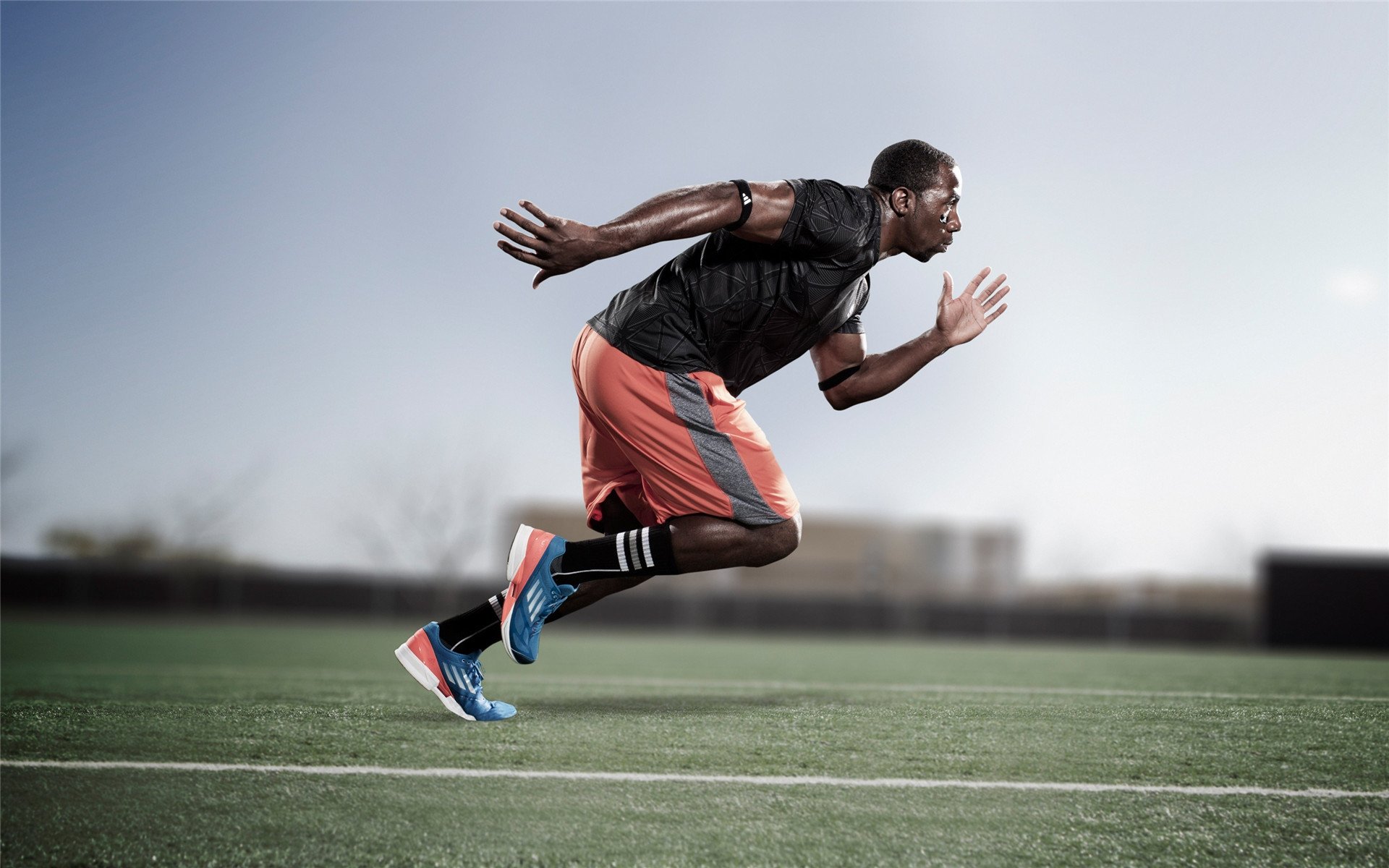 跨界传奇，从山西压哨绝杀到杰伦·格林欧冠封神，体育之夜的平行奇迹